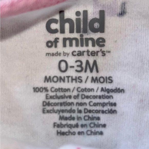 Carter’s Baby Girl’s Sleeper Footie Pajamas Size 0-3 Months - Picture 2 of 3